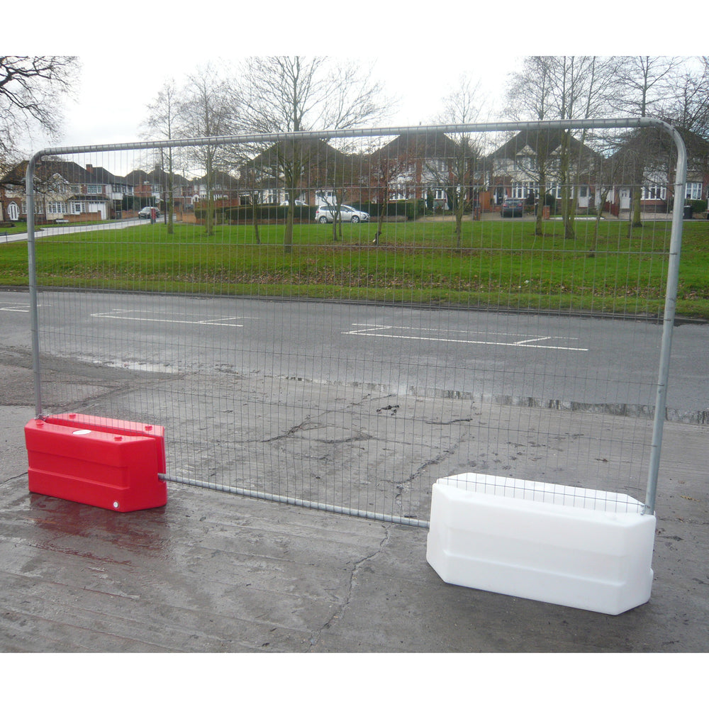 Portable-Mini-water-filled-barrier-Rota-Block-Mini-barrier-portable-traffic-safety-barricade-flood-control-roadway-construction-temporary-modular-system-temporary-fencing-events-roadworks-ground-words-traffic-pedestrians-outdoor-festivals