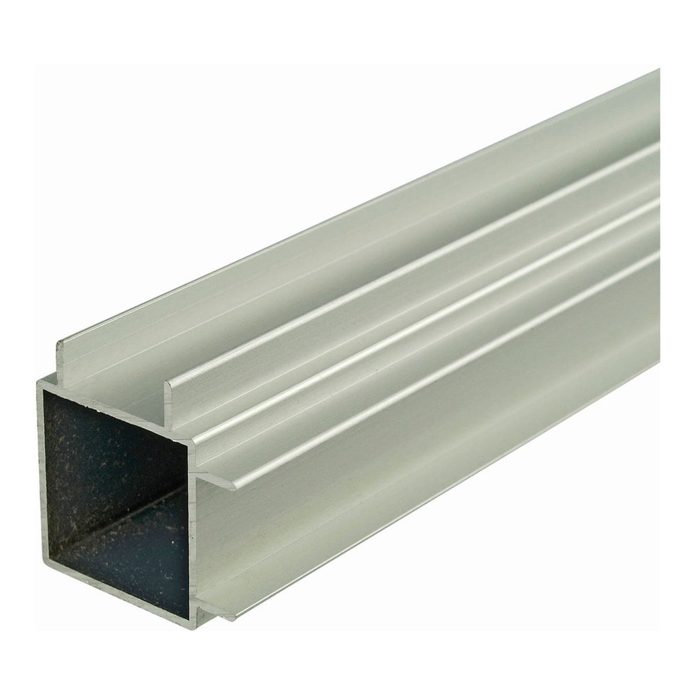 Maximize your 25mm square tube system's potential with our single fin, facilitating direct attachment of 15mm cladding boards. Crafted from self-coloured aluminium, this tube with fin securely holds thin timber or other boards. Simple installation - just slide boards into the fin. Available in black or aluminium steel.