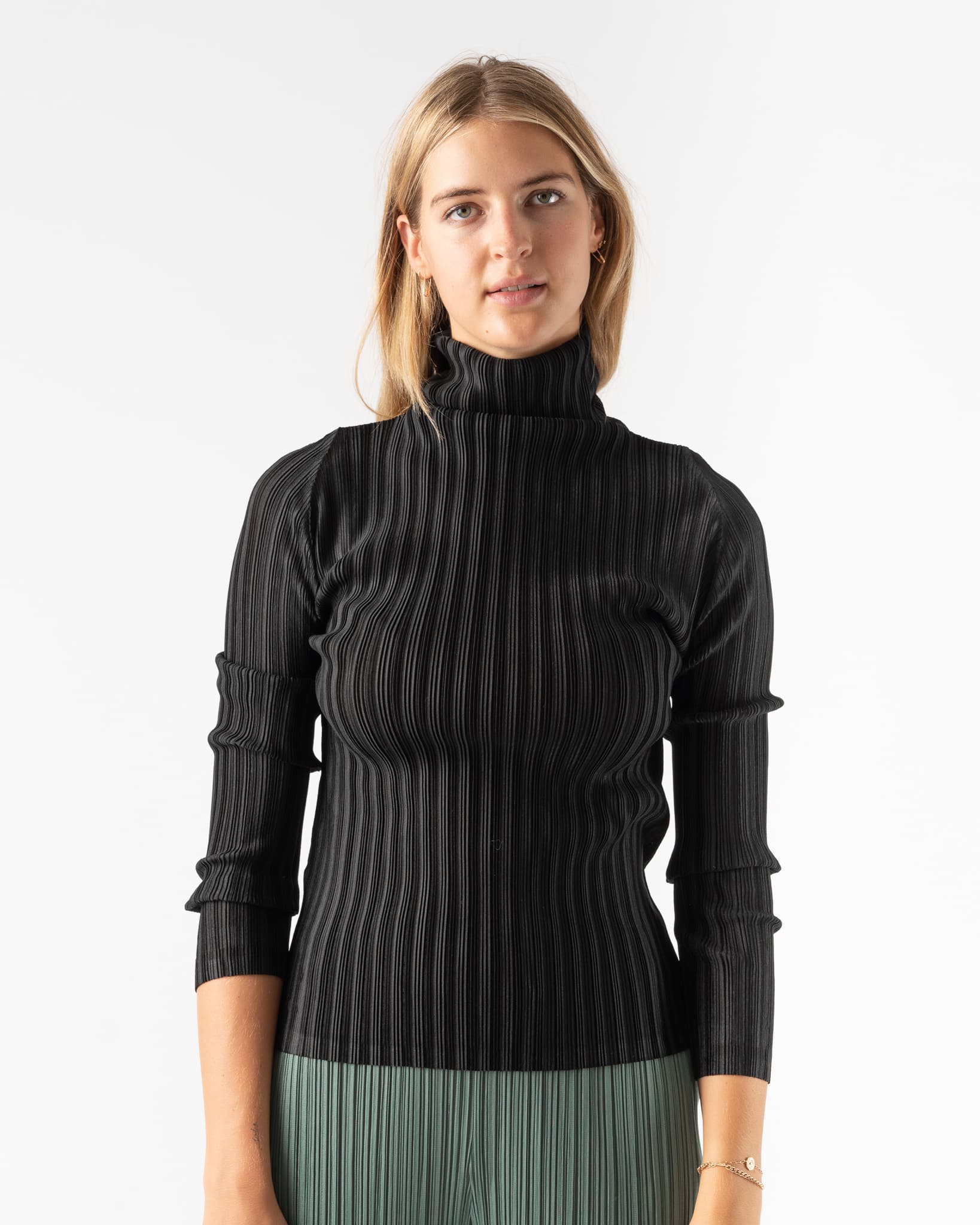 Pleats Please Issey Miyake Rib Pleats Basic Mock Neck in Black