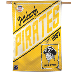 Fan Shop Banners & Flags Pittsburgh Pirates Outdoor in Pittsburgh Pirates  Team Shop 