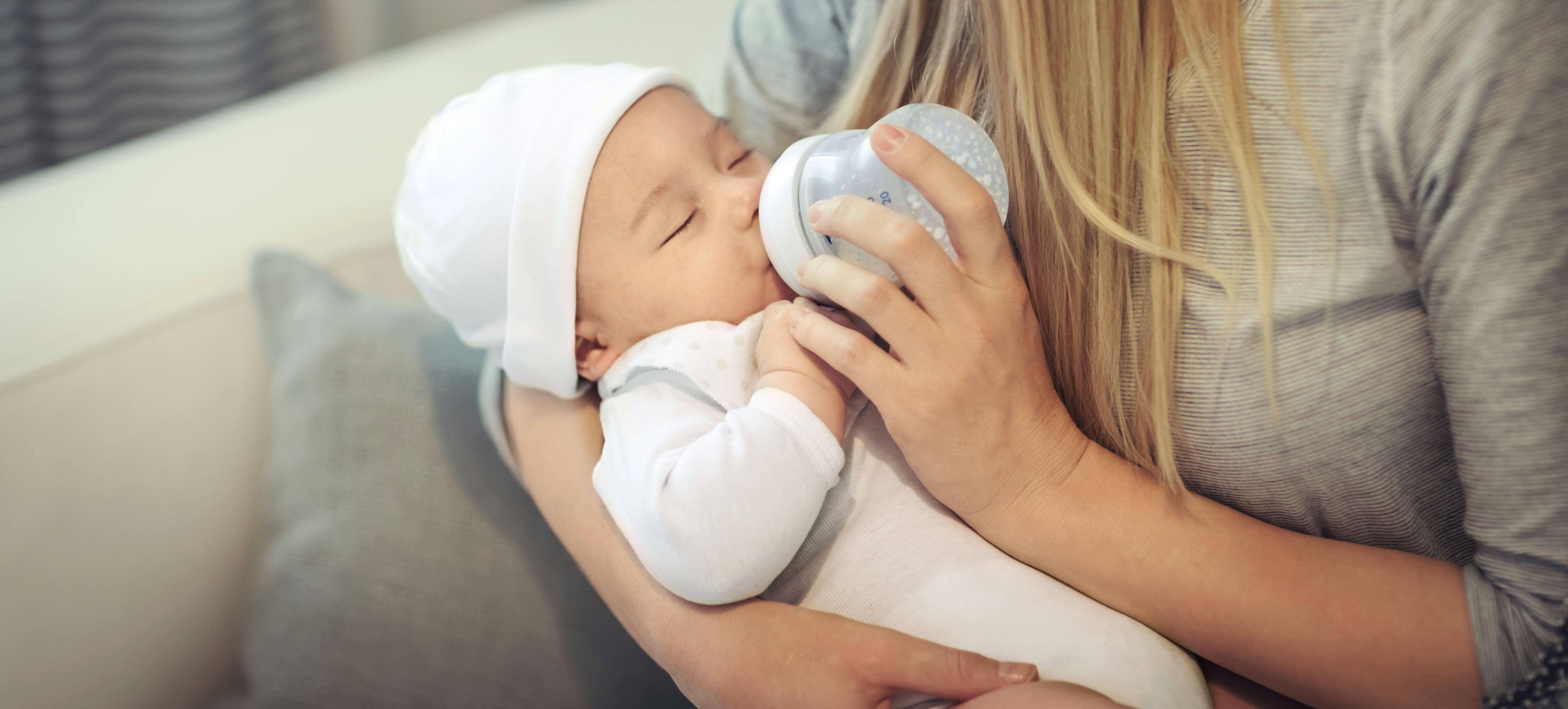 Hypoallergenic and soy-based formula helps with colic | Organic's Best