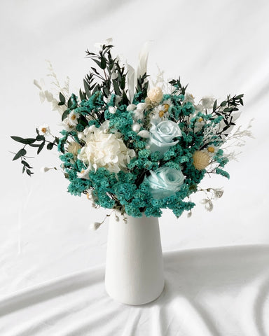 Ana Hana Flower - Keira, Blue - Preserved Flower Arrangement