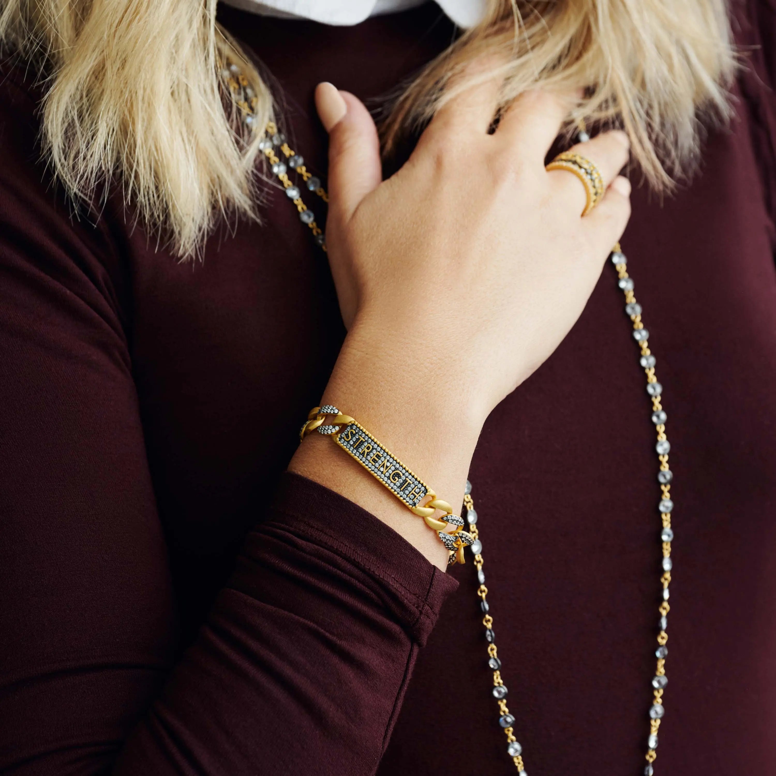 Buy Elegant Empire Gajra Bracelet 22 KT yellow gold (10.5 gm). | Online By  Giriraj Jewellers