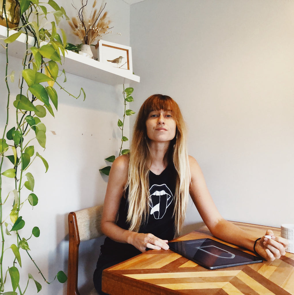 Her Waves interview surf artist Lydia Manter