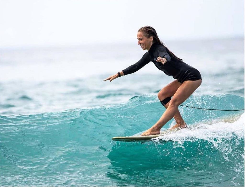 Her Waves Artist Interview Maia surfing