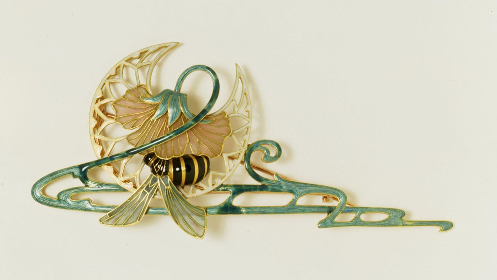 Art Nouveau flower brooch