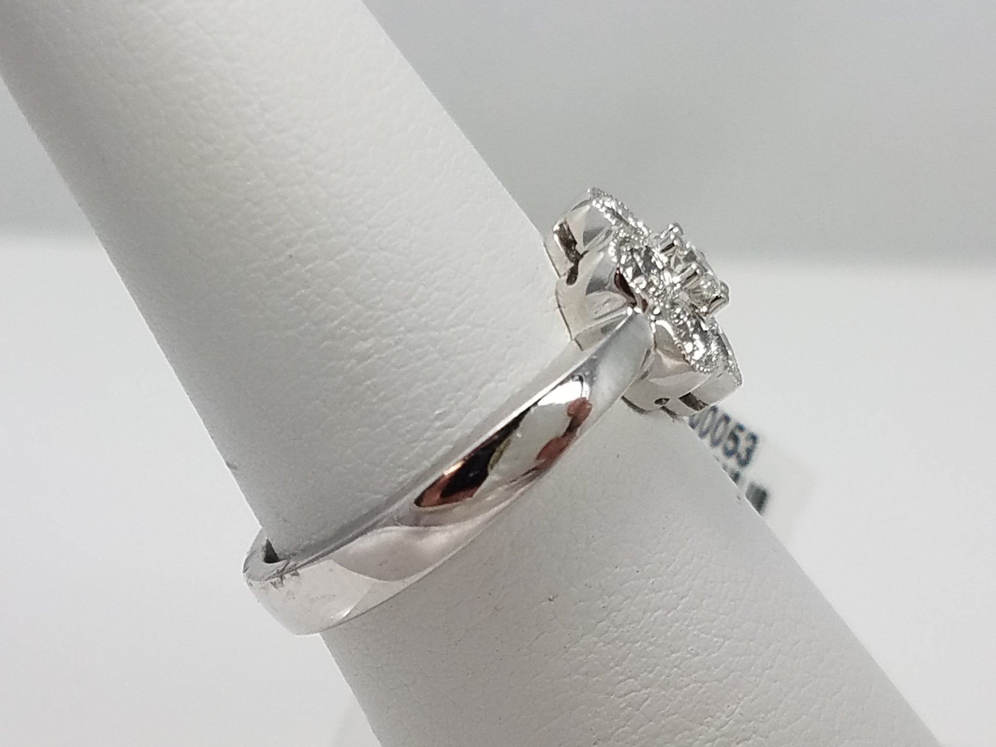 New! Natural Diamond 18k White Gold Palladium Engagement Ring