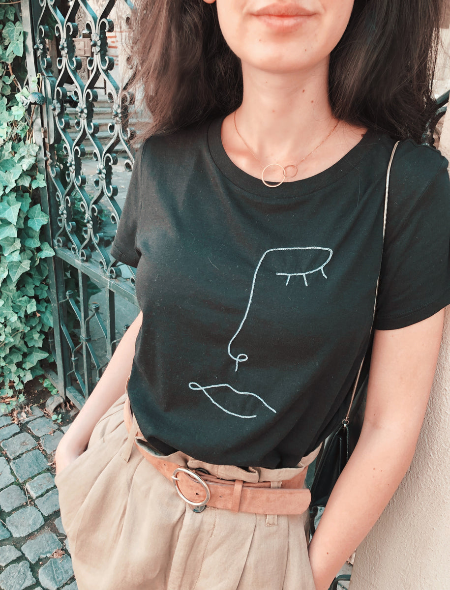 One line girl design embroidered T-shirt – MAHICHIC