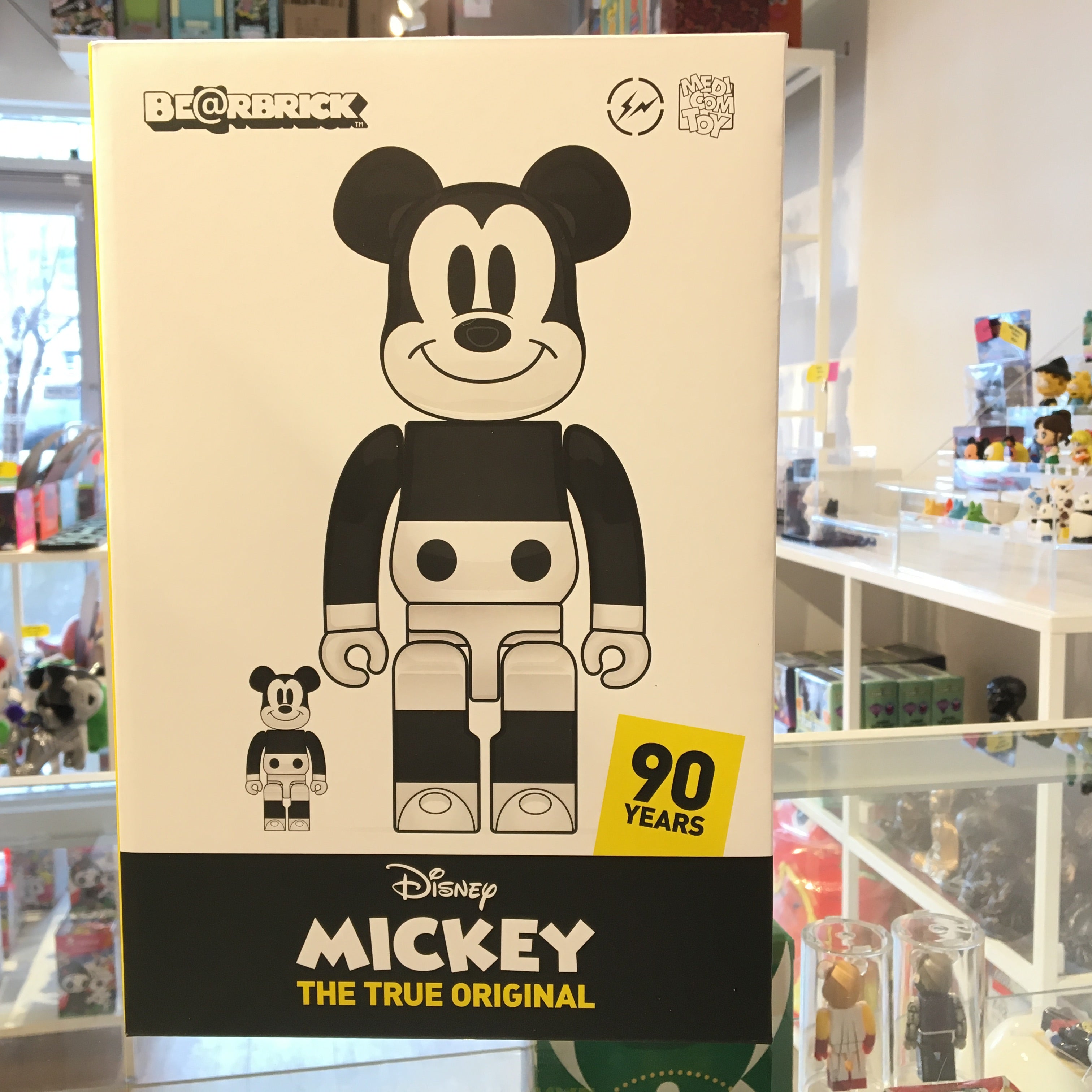 Mickey Mouse The True Original NYC Exhibition Exclusive 100% + 400