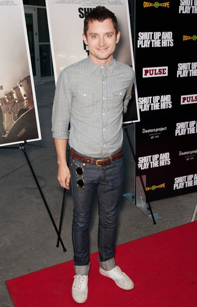 Elijah Wood top button buttoned