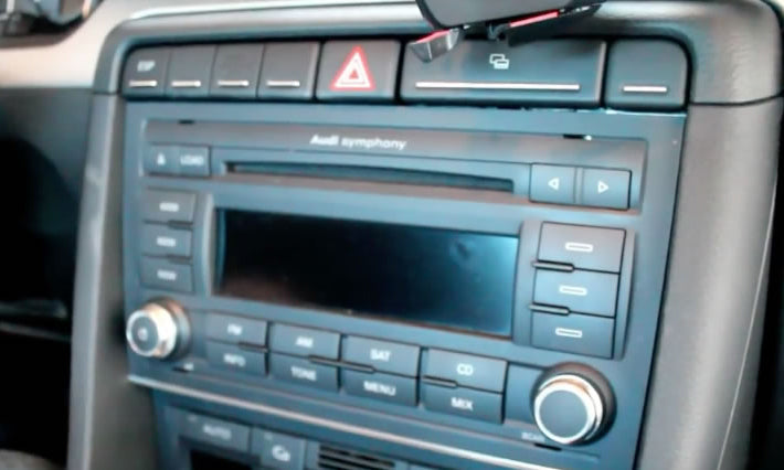 How to Install Audi A4 B7 Car Stereo with Bluetooth