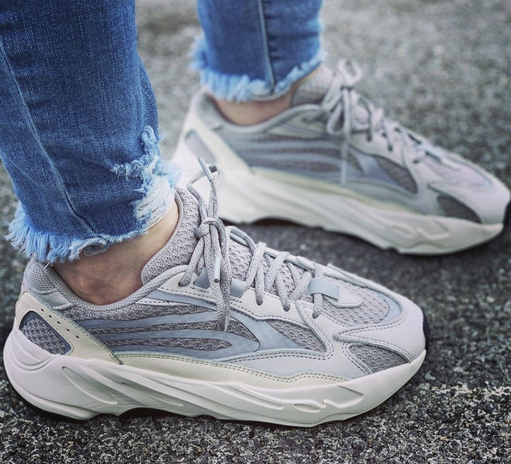 yeezy 700 couleur