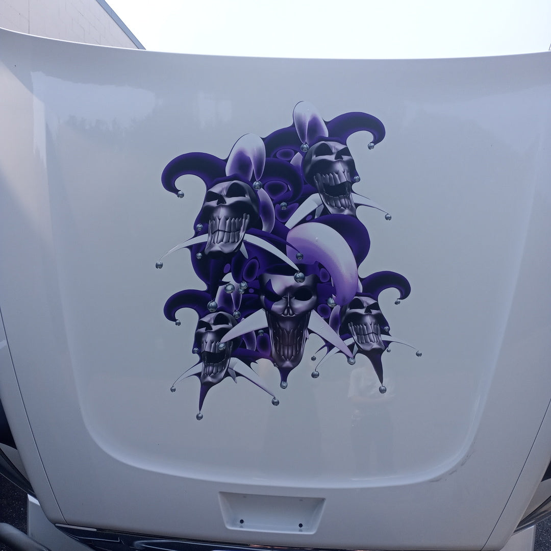 jester skulls decal on semi hood