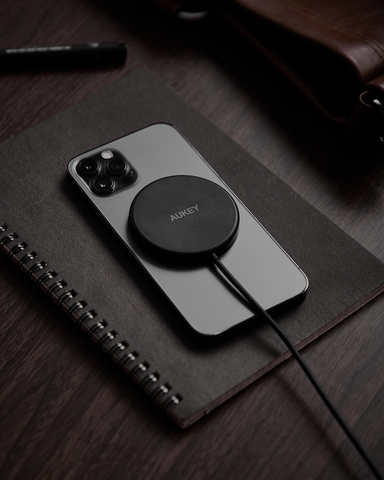 iPhone wireless MagSafe charger