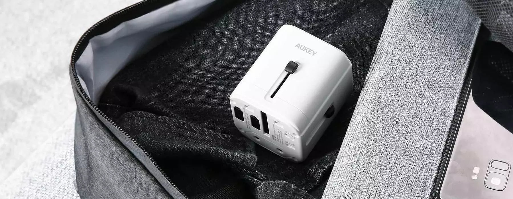 Aukey travel Adapter