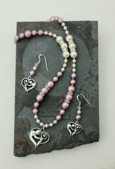 mother-child-heart-with-powdered-rose-creamrose-necklace-earrings
