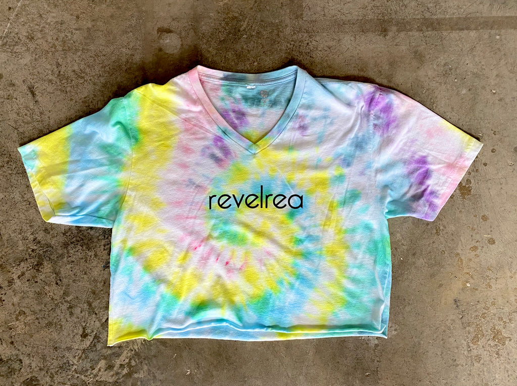 revelrea tie dye crop pink yellow blue 