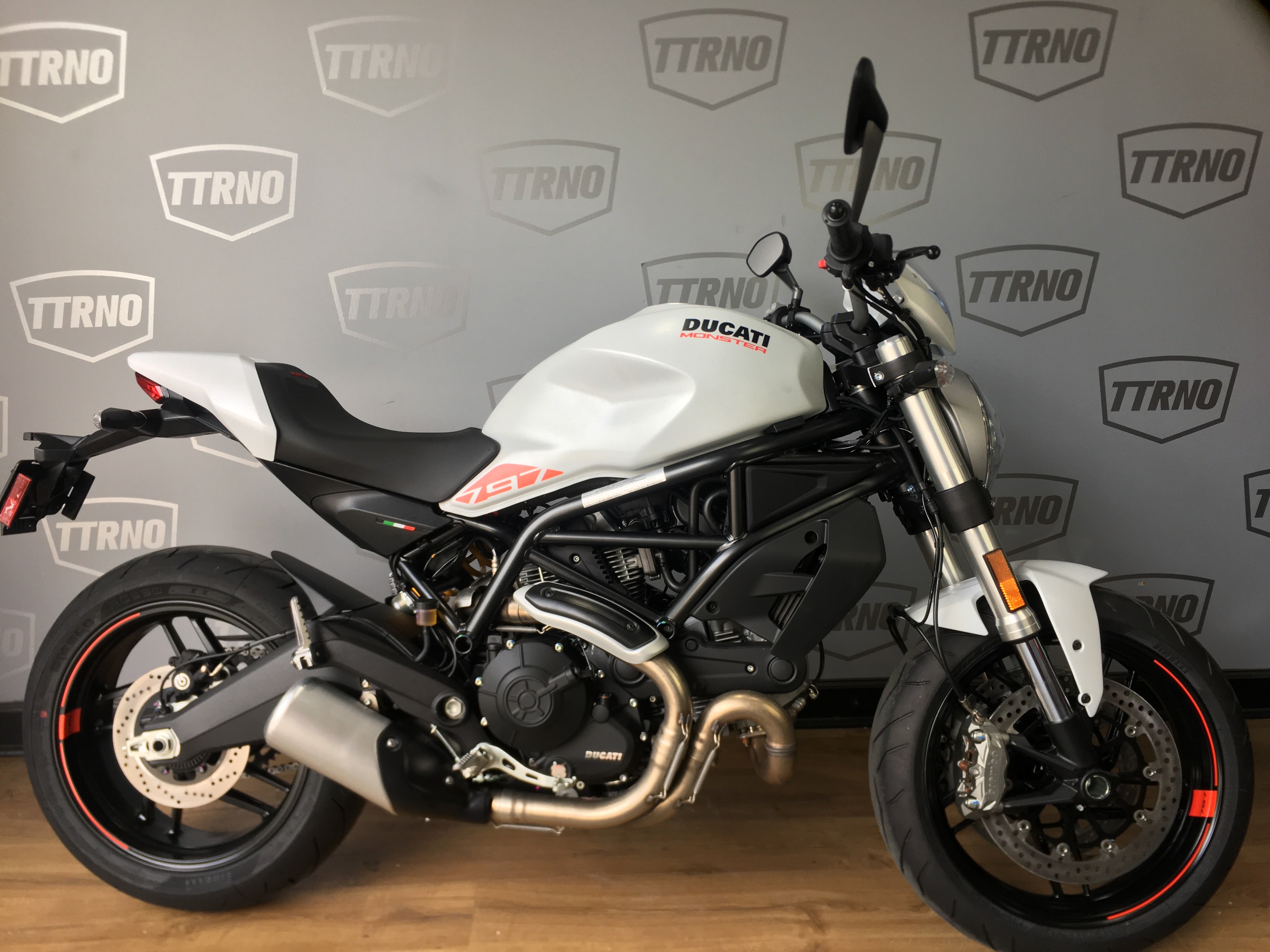 2019 ducati monster 797