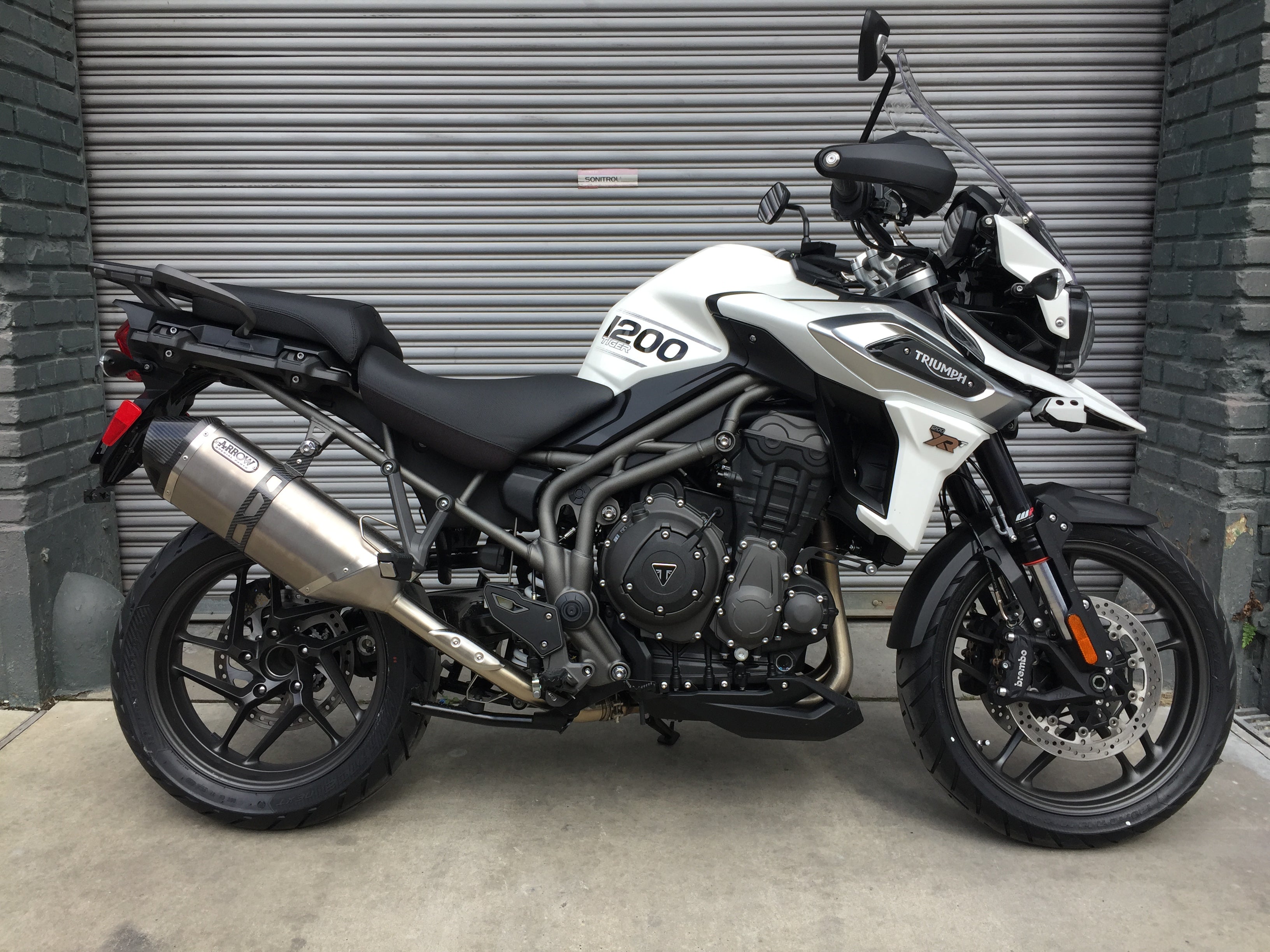 triumph tiger xrt