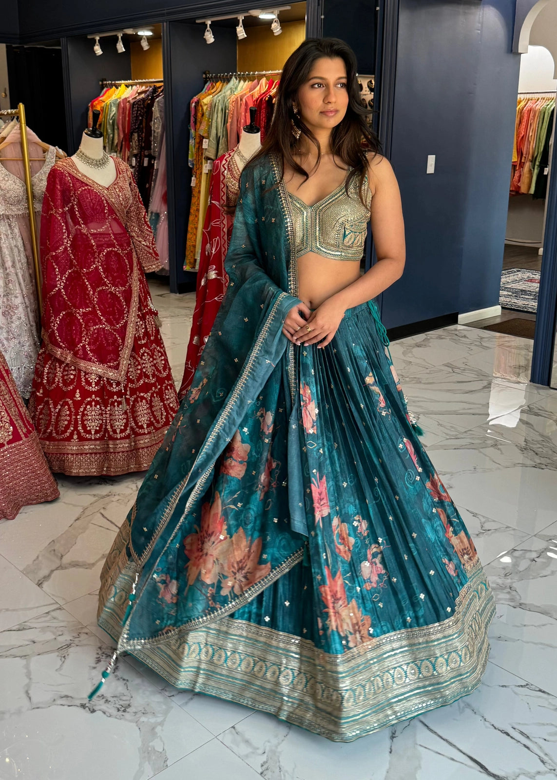 Roop Lehenga