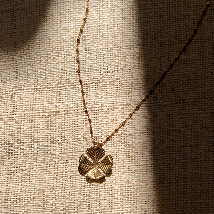 Clover Necklace – BY ARI