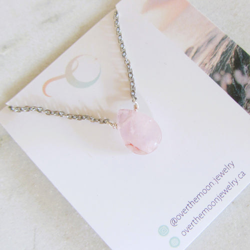 Crystal Gemstone Pendant Rose Quartz Healing Stone Necklace  Healing  stones necklace, Quartz crystal pendant, Rose quartz healing