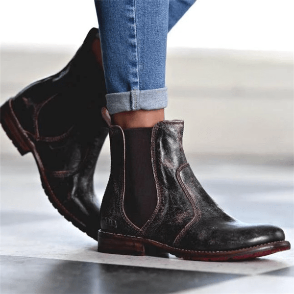 plus size chelsea boots