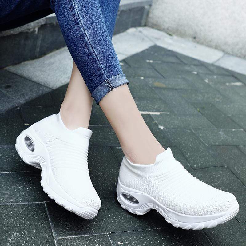 cushioned womens shoes