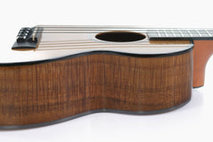 Kamaka HF-3-D2IC Deluxe Tenor Ukulele