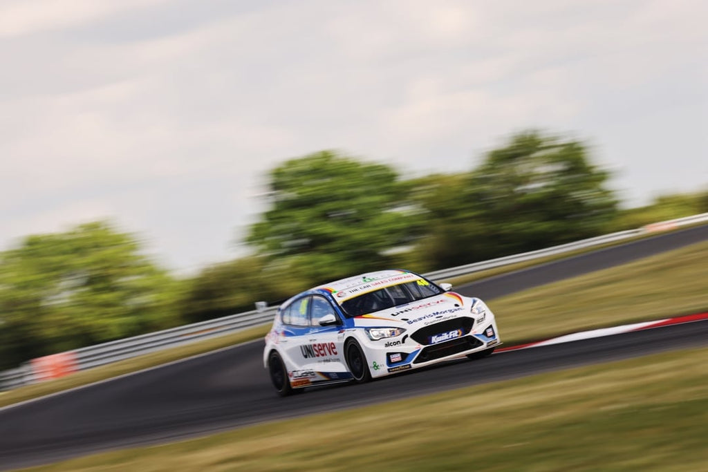 BTCC Double Top-10 start for Jackson & Jake Hill