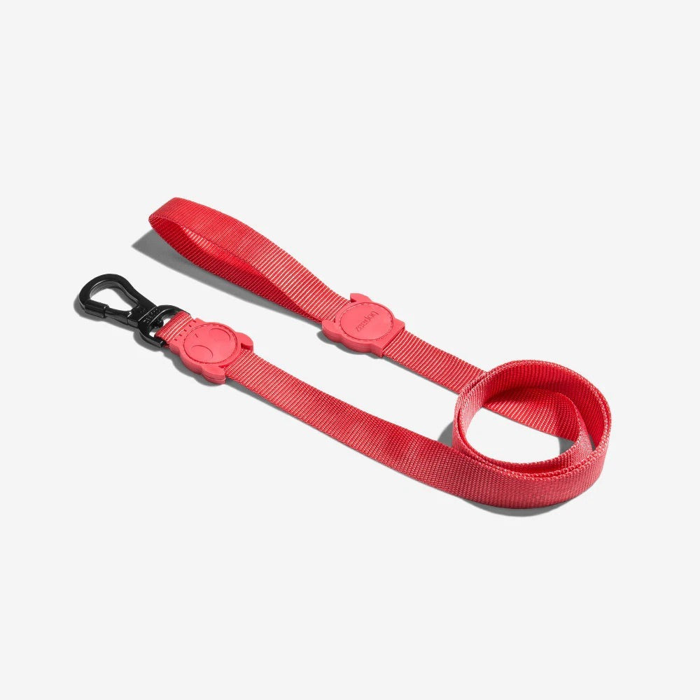 Neon Coral Leash super soft on the hands 