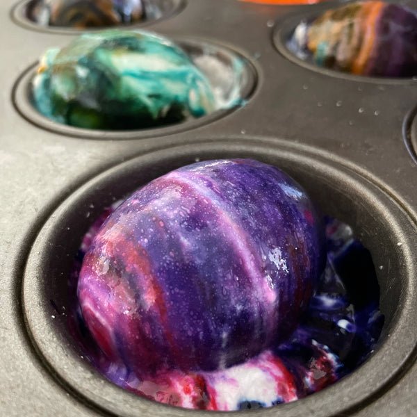 galaxy Easter eggs DIY