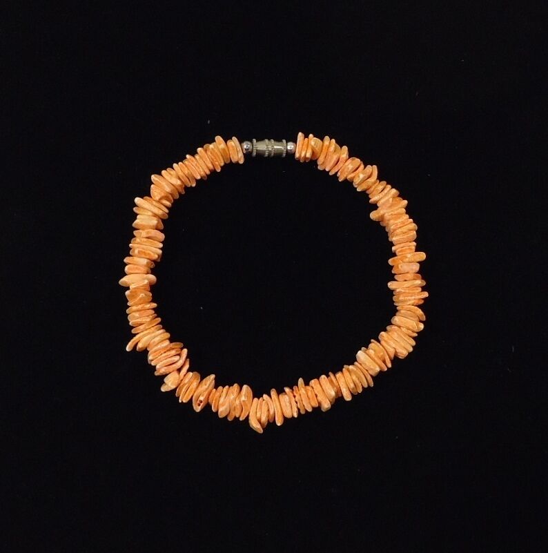 Designer Shell Bracelet Barrel Clasp 10-in Orange/Rust -- New