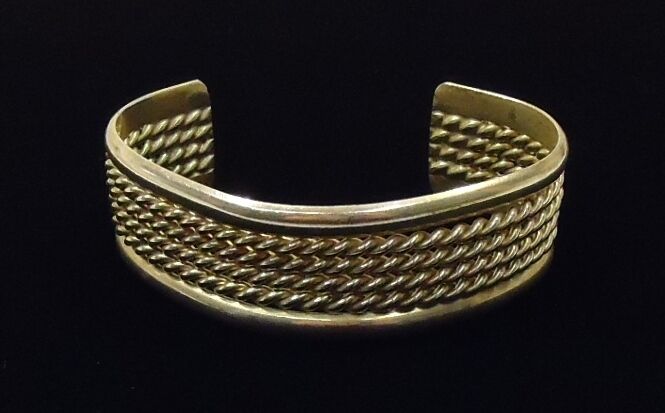 Designer Metal Cuff Bracelet Silver -- New