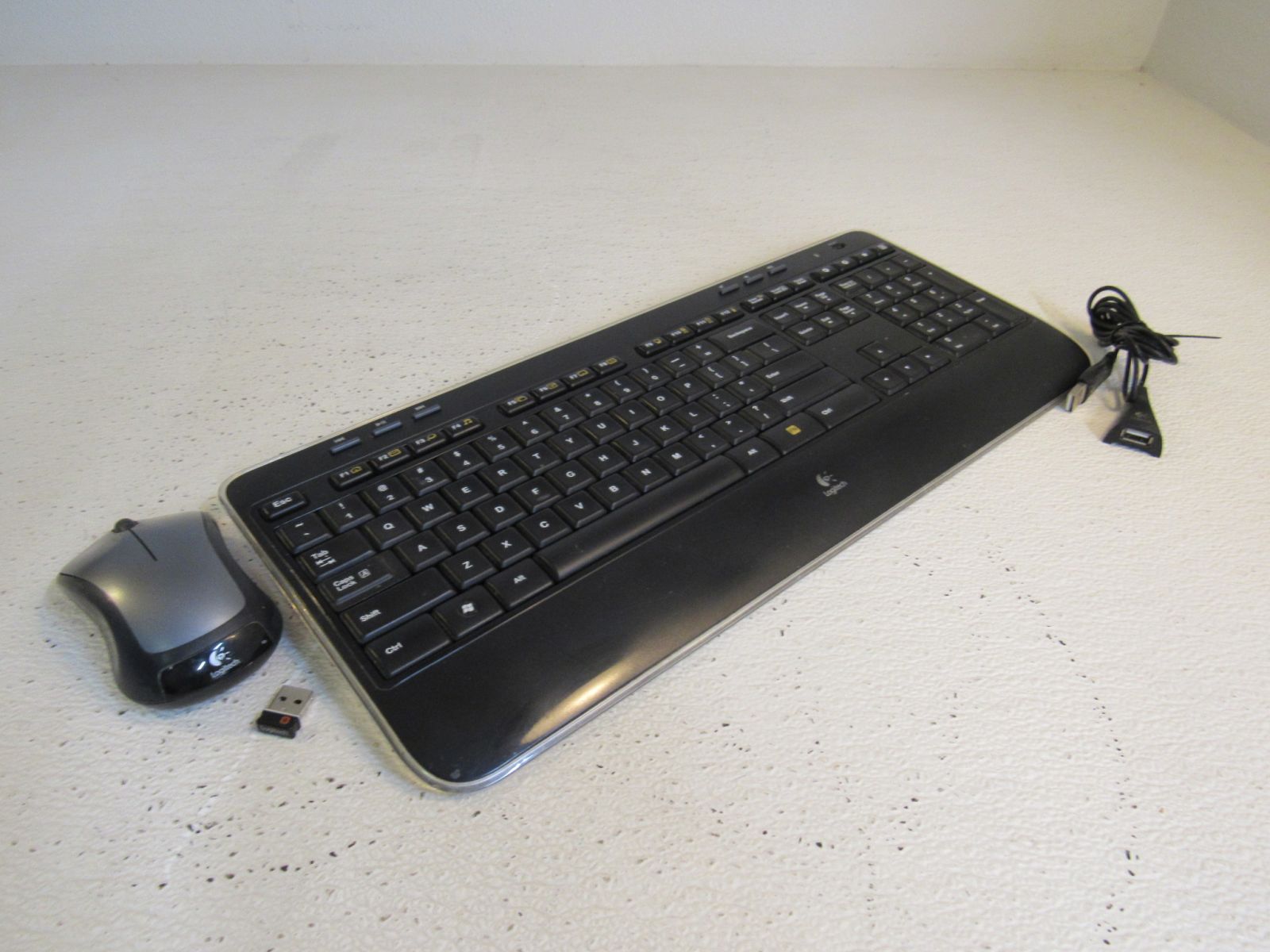 Logitech Keyboard and Combo Black K520 Jakemart