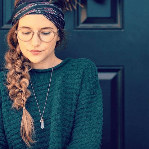 girl wearing heather tube turban