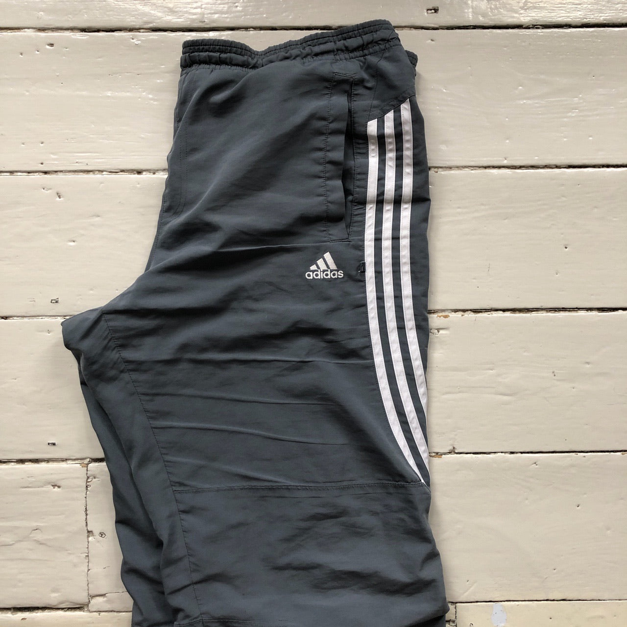 Adidas Grey Shell Bottoms (XL) – Wear 