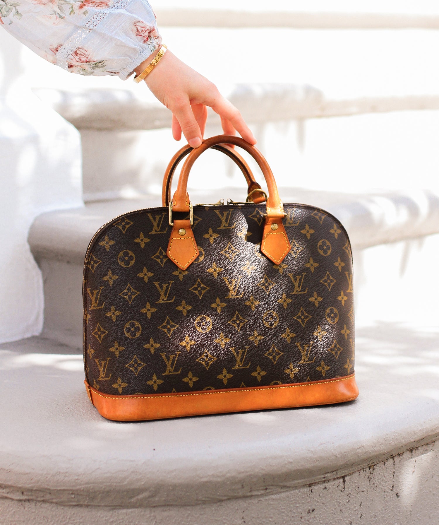 Louis Vuitton Bags & Wallets: Vintage Authentication Process – Sweet & Spark