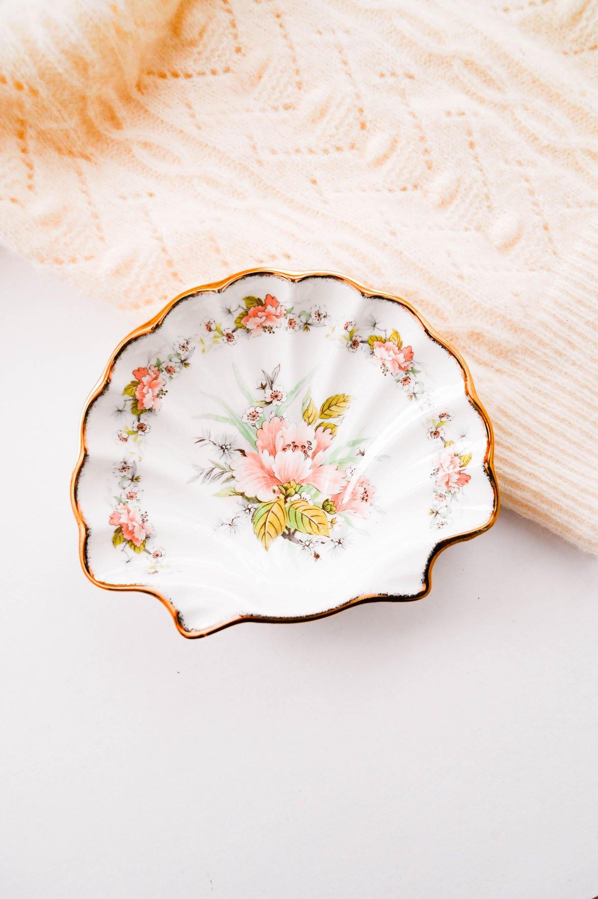 Peachy Shell Trinket Tray