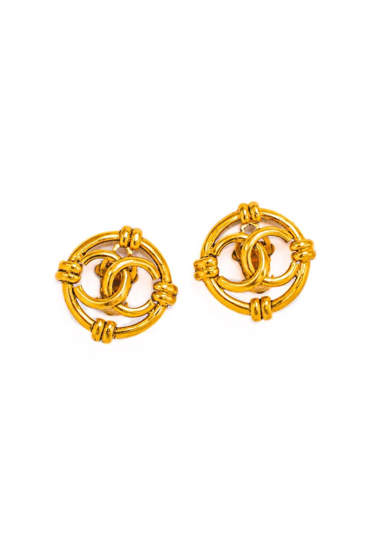Vintage Chanel CC Cutout Clip-on Earrings from Sweet and Spark