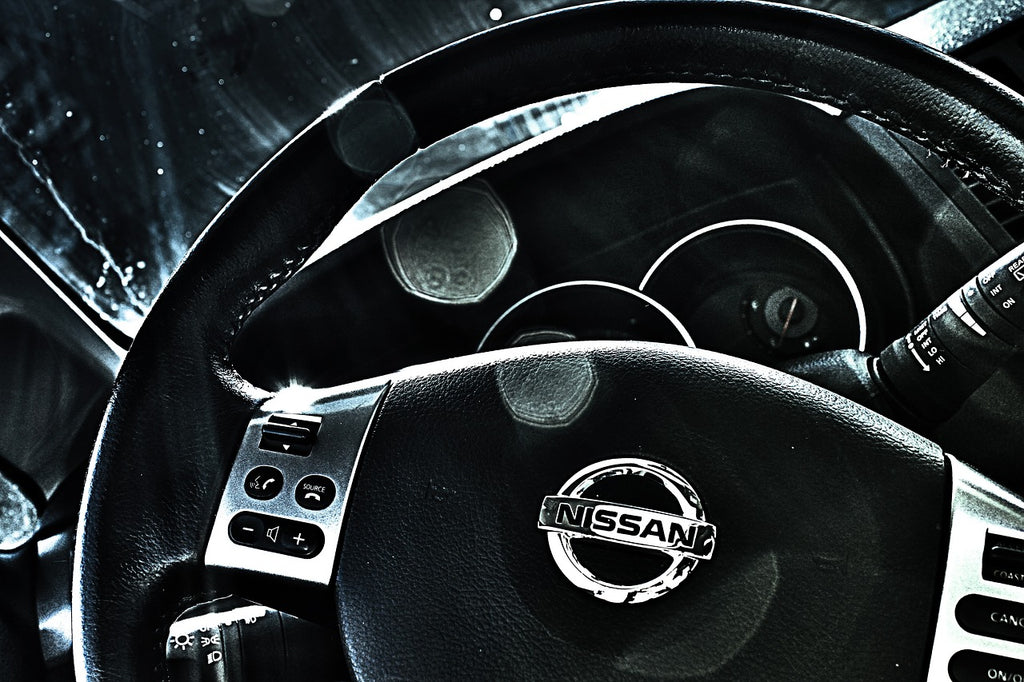 Clean Nissan Interior Steering Wheel