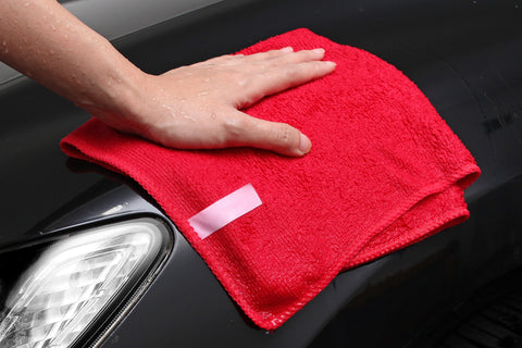 Hand drying car with micro fiber cloth