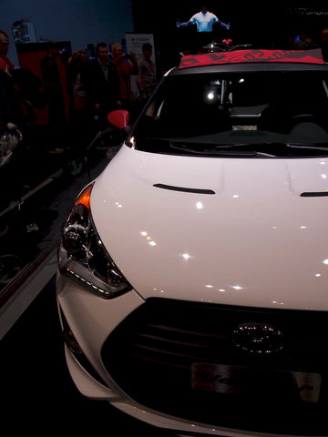 White Hyundai Veloster Front Bumper