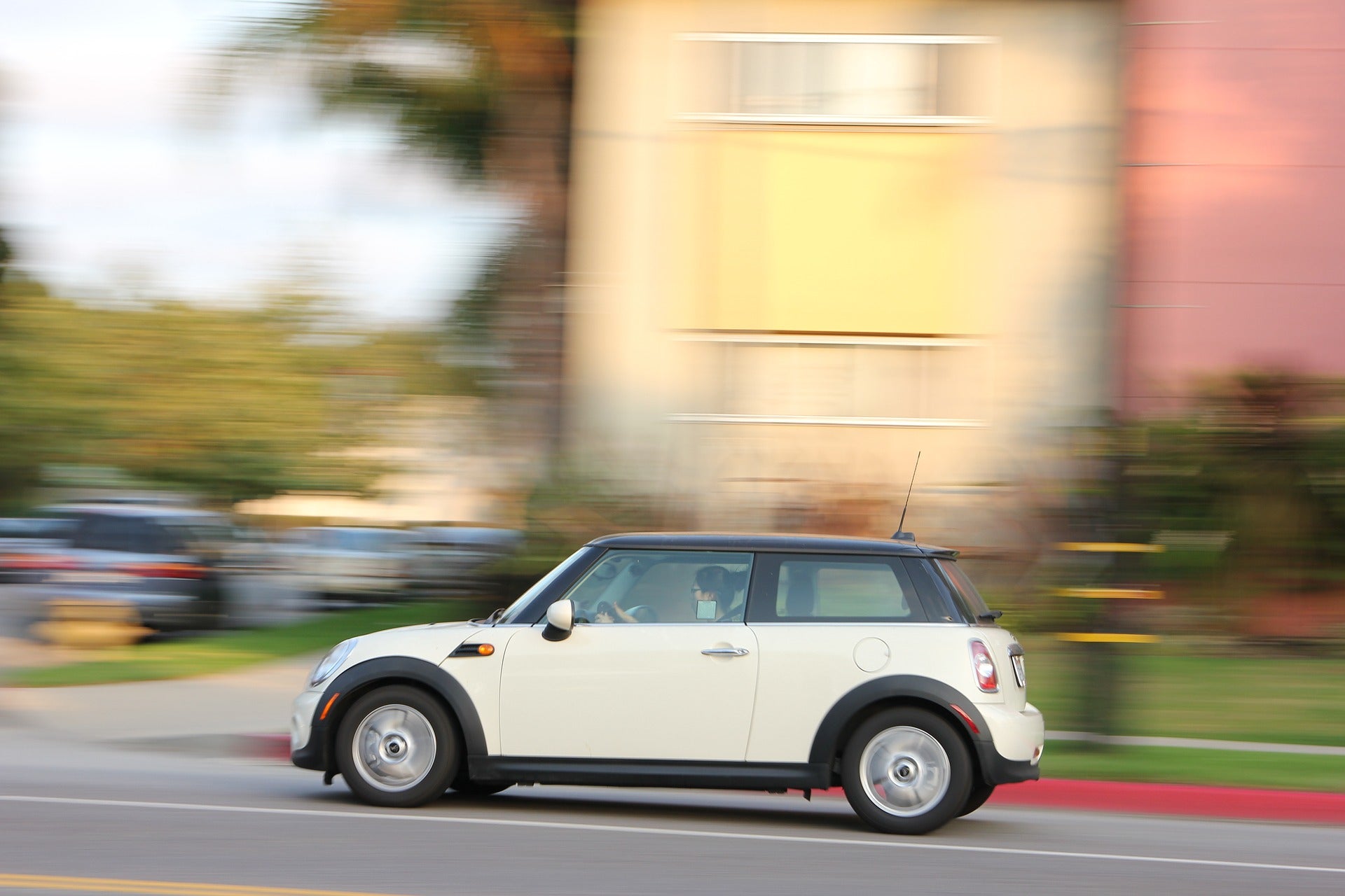 Mini Cooper with factory paint defects