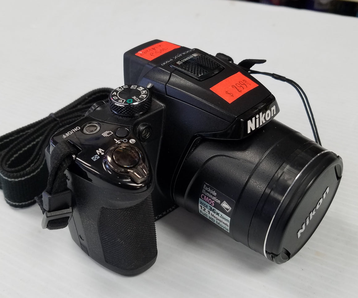 Nikon COOLPIX P500 12.1MP Digital Camera - Black - USED