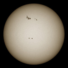 Image of the Sun taken through a White Light Filter