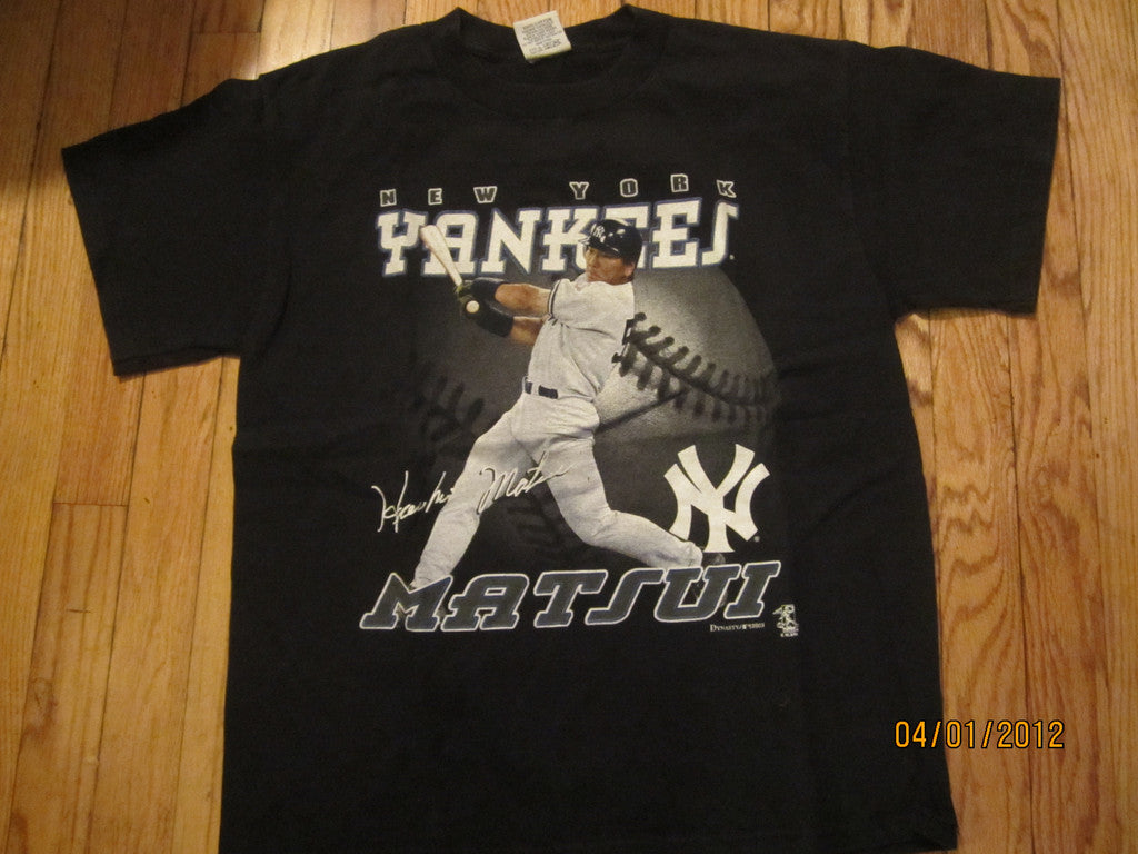 Lilmoxie — New York Yankees Hideki Matsui T Shirt Medium