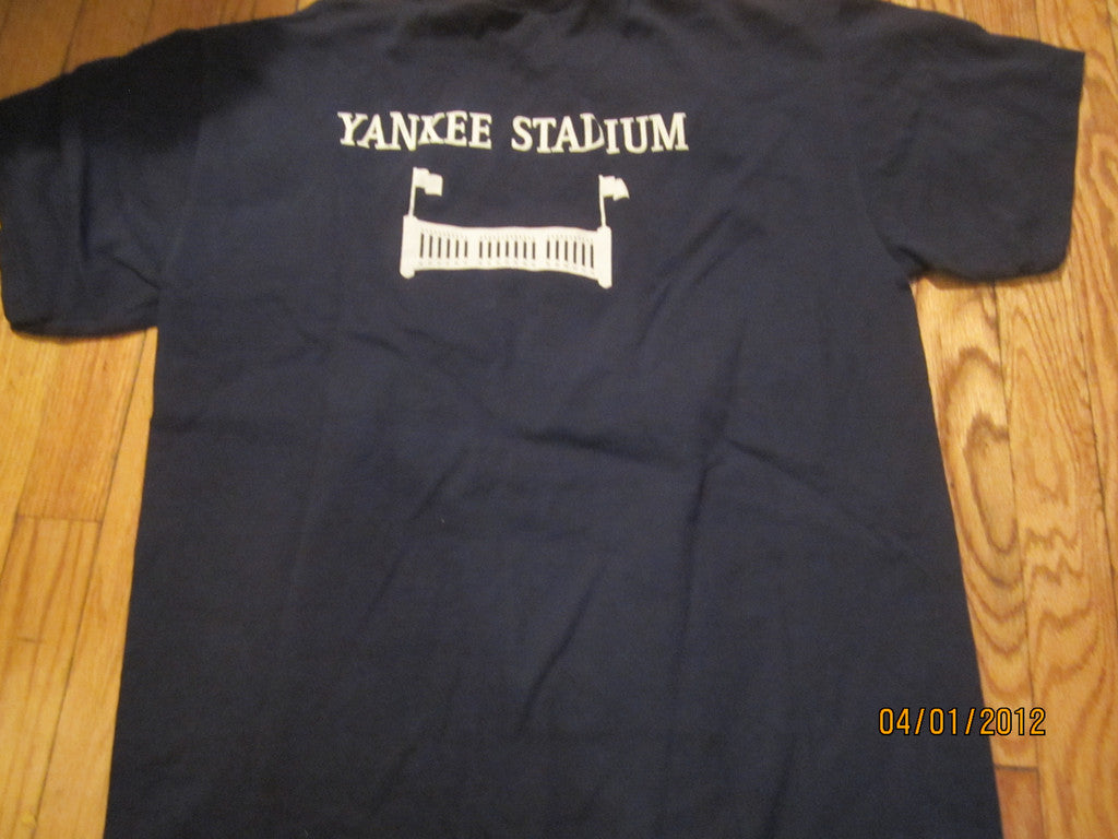 Lilmoxie — New York Yankees Yankee Stadium Facade Logo T Shirt Large