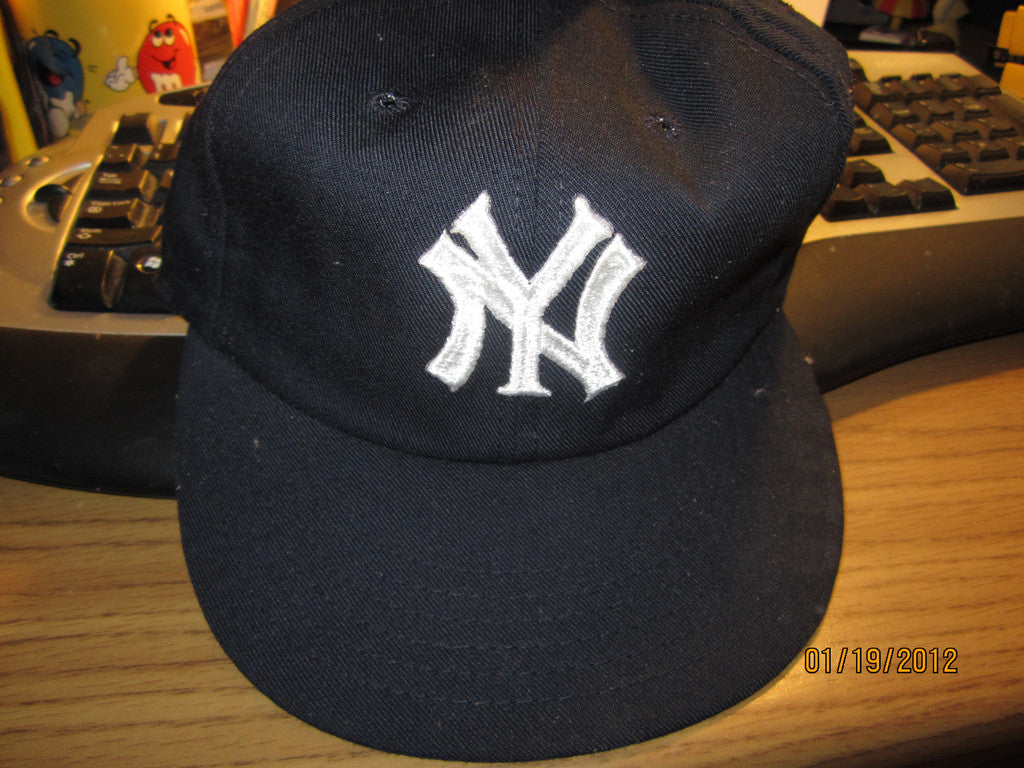 Lilmoxie — New York Yankees Vintage 70's Elastic Back Hat By Annco