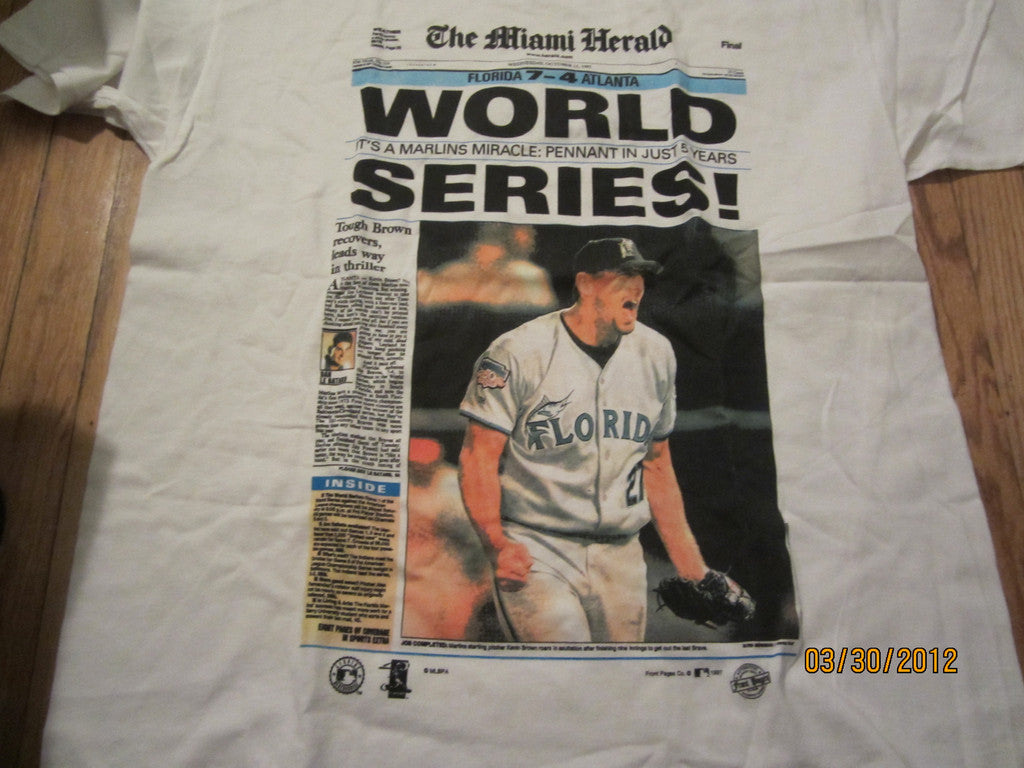 Lilmoxie — Florida Marlins 1997 World Series Miami Herald Headline T Shirt  XL